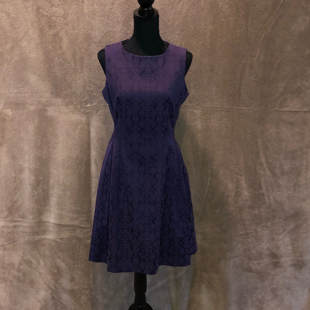 Eve Mendes jacquard dress